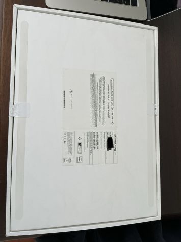 MacBook Air 15” M3 8GB 256GB - appena comprato nuovo-3 anni garanzia. Trattabile - Foto 6