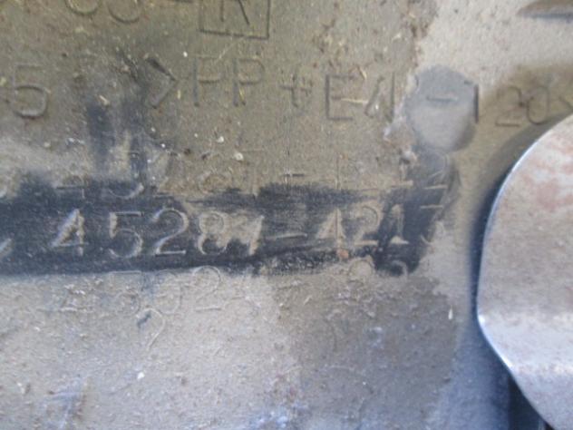 45281-42136 RIVESTIMENTO INFERIORE PIANTONE STERZO TOYOTA RAV 4 2.0 D 85KW 5M 5P (2003) RICAMBIO USATO - Foto 2