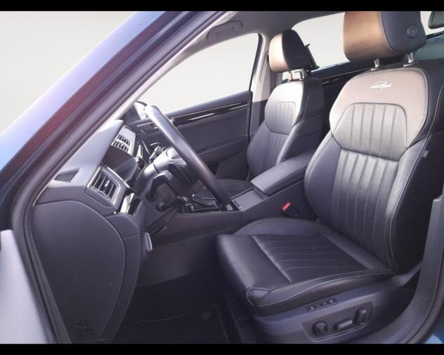 Škoda Superb 3ª serie 2.0 TDI EVO 200 CV SCR DSG Wagon Laurin&Klement - Foto 9