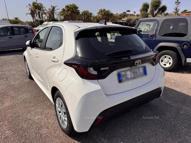 Toyota Yaris 1.5h 115 Icon NEOPATENTATI "PREZZO REALE NON LEGATO A FINANZIARIA" - Foto 6