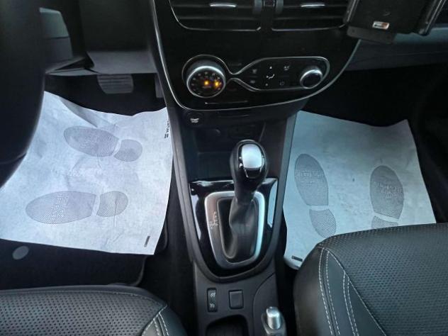 RENAULT Clio Clio IVSporter Sporter 1.5 dci energy Duel2 cv edc rif. 23510554 - Foto 8