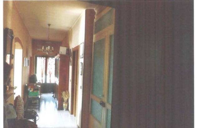 Immobile in asta di 136 m² con più di 5 locali e box auto in vendita a Castell'Arquato - Foto 3