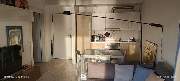 VENDESI APPARTAMENTO IN OTTIMA POSIZIONE - Foto 2
