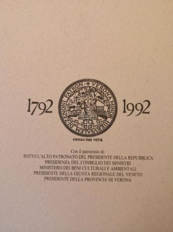 Libro "INVITO a LIBRO" storia del Bicentenario della biblioteca Civica di Verona - Foto 2