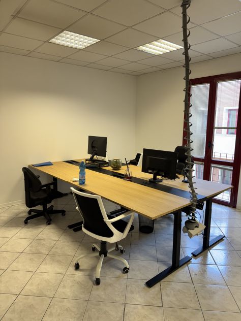 Scrivania in ufficio condiviso - Noventa Padovana - Foto 2