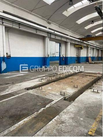 Opifici in vendita a Orbassano - Rif. 4561020