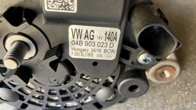 Alternatore Volkswagen Polo 1.4TDI del 2015 (04B903023D) - Foto 5