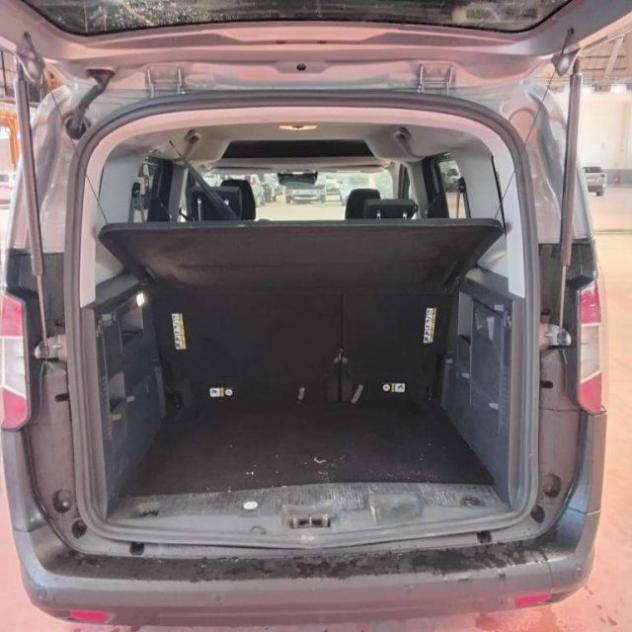 FORD Tourneo Courier Titanium 1.0L EcoBoost 125CV Cambio Manuale 6M rif. 23988837 - Foto 8