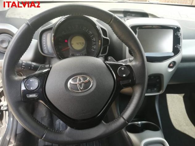 TOYOTA Aygo 1.0 69 CV 5P x-play MMT AUTOMATICA rif. 15098163 - Foto 9