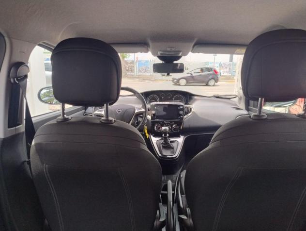 LANCIA - Ypsilon - 1.0 FireFly 5p.S&S Hybryd Gold - Foto 9