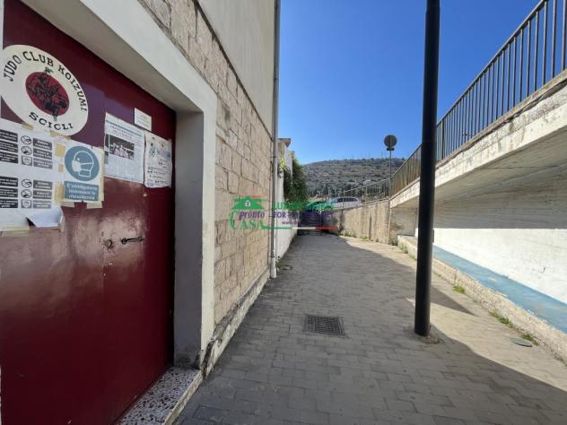 Vendesi Deposito/Magazzino in centro storico di Scicli - Foto 5