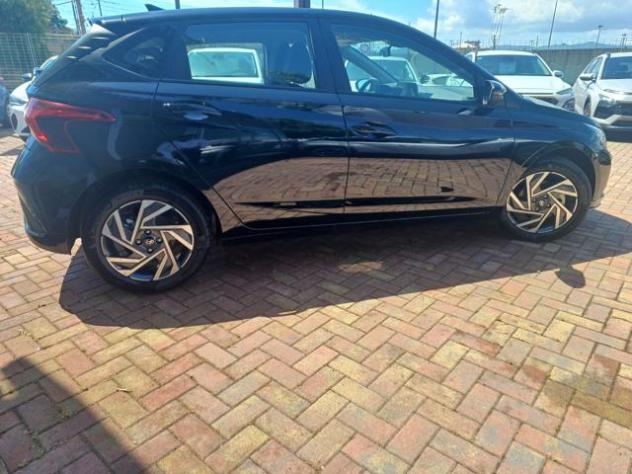 HYUNDAI i20 1.0 T-GDI Connectline rif. 23708469 - Foto 8