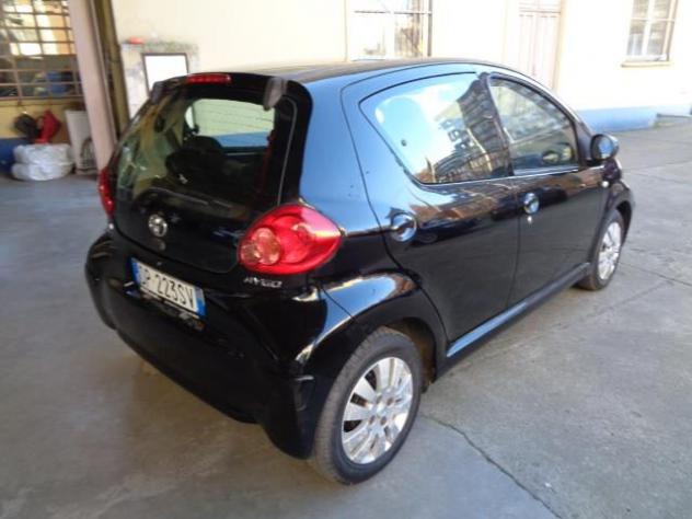 TOYOTA Aygo 1.0 CONNECT 5 PORTE rif. 17252190 - Foto 7