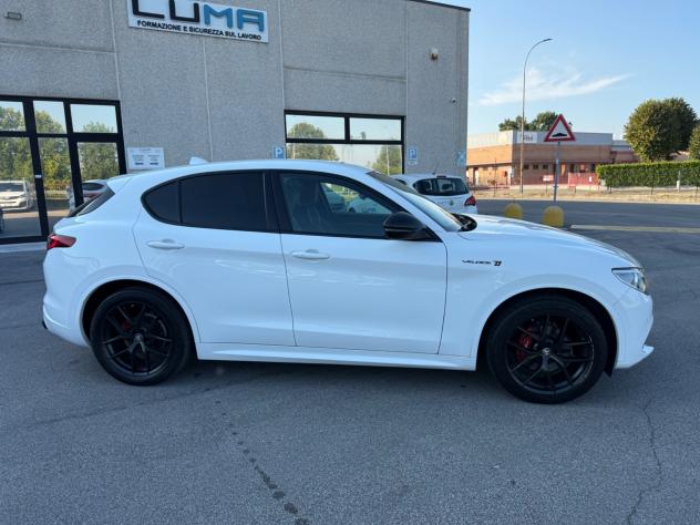 Alfa Romeo Stelvio 2.2 210 CV AT8 Q4 Veloce T - Foto 5