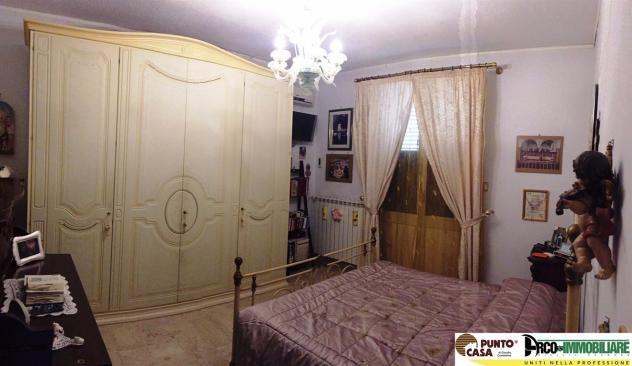 Villaciambra – pressi Piazzetta ampio pentavani con mansarda - Foto 13