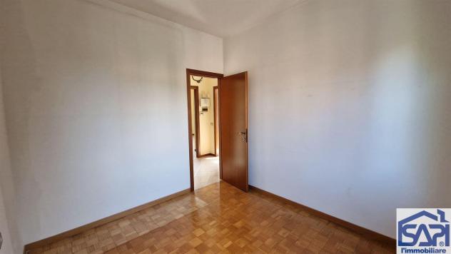 In vendita: appartamento indipendente in villa bifamiliare - Foto 15