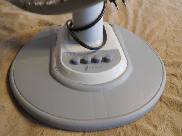 VENTILATORE DA TAVOLO A 3 VELOCITA' E GRANDI PALE - Foto 2