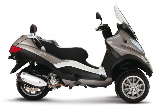 PIAGGIO MP3 IE LT TOURING 300 REGOLATORE DI TENSIONE 2011 2013 M64102 - Foto 4
