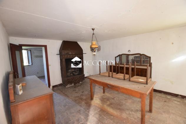 RUSTICO di 3 vani e di 130 mq (VOLPAGO DEL MONTELLO) rif. AR98_1 - Foto 11