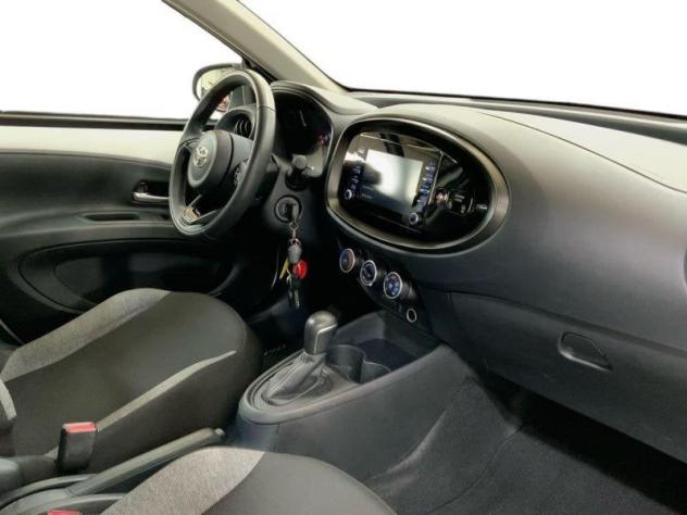 Toyota Aygo X 1.0 VVT-i 72 CV 5 porte Active S-CVT - Foto 10