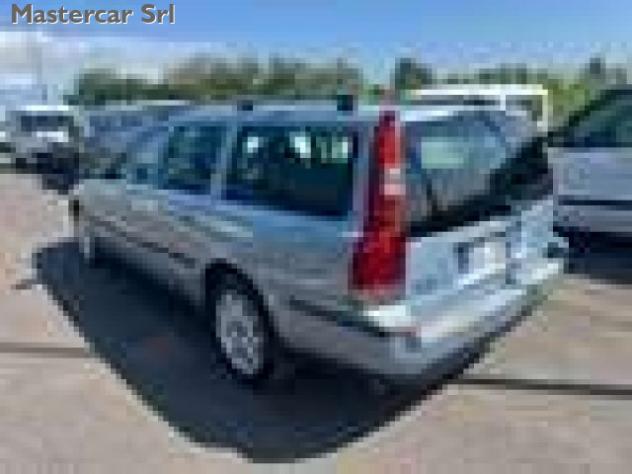 VOLVO V70 V70 II 2000 2.4 d5 Optima tg. CE107WR rif. 23965267 - Foto 7