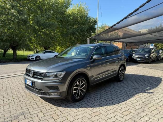 VOLKSWAGEN Tiguan 2.0 TDI SCR DSG Business BlueMotion Technology rif. 22855194 - Foto 2
