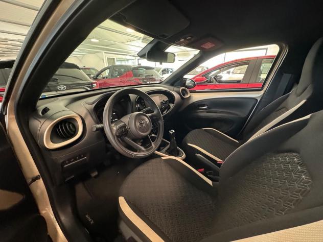 Toyota Aygo X 1.0B (72 CV) Trend - Foto 10