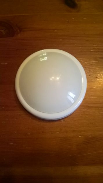 LAMPADE ARMADIO