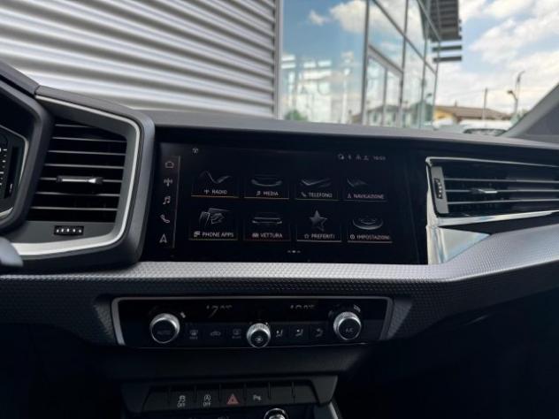 AUDI A1 SB 30 TFSI S-TRONIC S-LINE EDITION rif. 24058126 - Foto 6