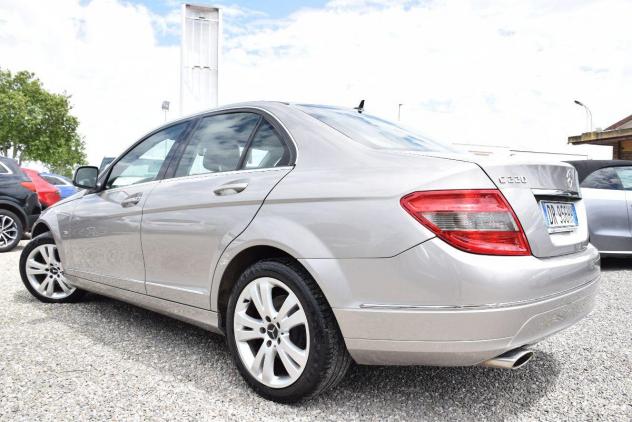 MERCEDES Classe C BERLINA 4P 220CDI 170CV AUTOMATICA Avantgarde - NAVI - CRUISE - BT - BIZONA - PELLE - Foto 2