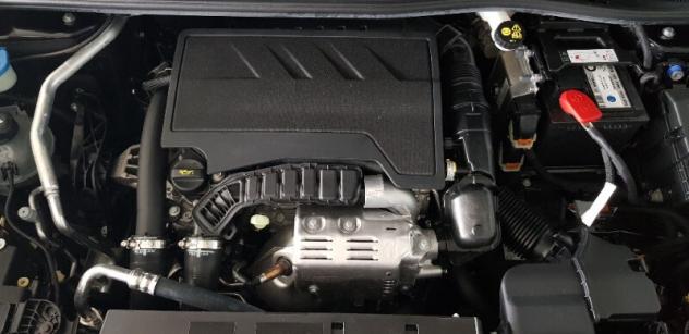 PEUGEOT 308 3ª serie 308 PureTech Turbo 130 S&S EAT8 GT - Foto 10