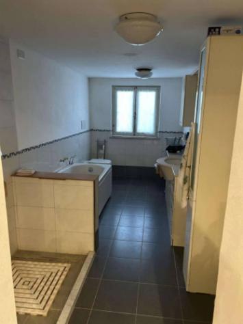 Immobile in asta di 225 m², box auto in vendita a Porto Mantovano - Foto 16