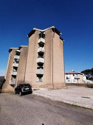 Nella parte nuova del comune di Sorano con il suo bellissimo e caratteristico centro termale, a 5 km da Pitigliano, 20 km dalle terme della più conos - Foto 2