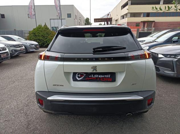 Peugeot 2008 BlueHDi 130 S&S EAT8 GT - Foto 4