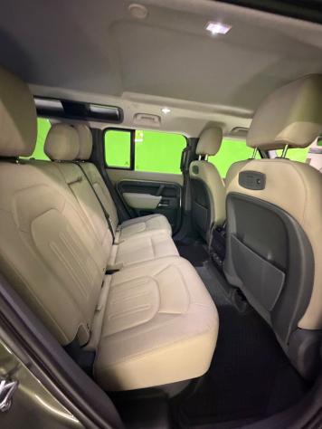 Land Rover Defender 110 2.0 Si4 PHEV 404 CV AWD Auto - Foto 9