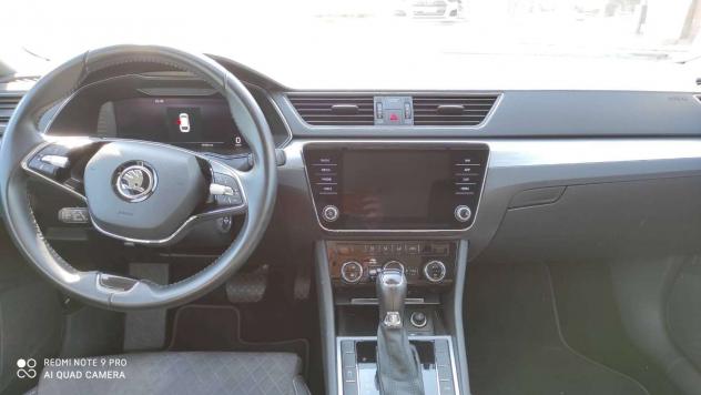 Škoda Superb Wagon 2.0 TDI EVO Executive 200 CV DSG - Foto 7