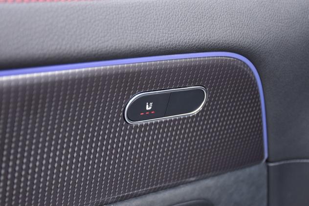Mercedes-Benz EQA 250 Premium Plus *LUCI AMBIENTE* - Foto 9