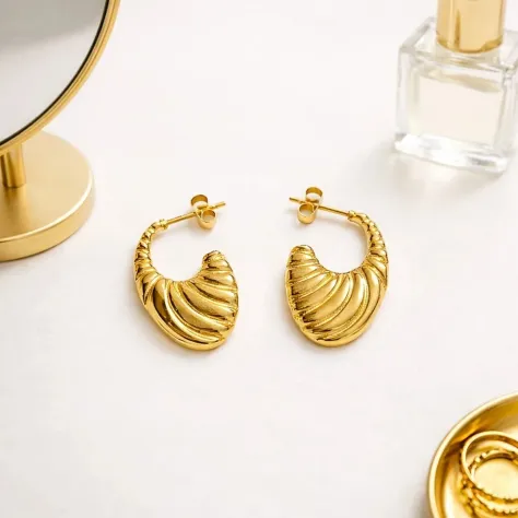 Gold Chunky Huggie Hoop Earrings for Women - Foto 4