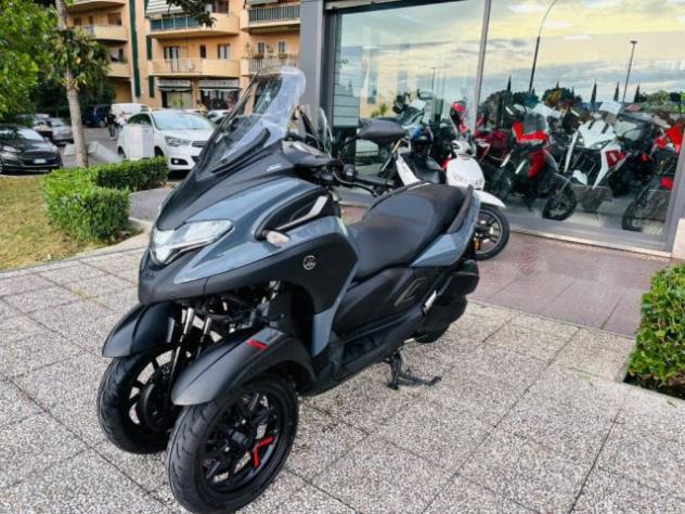 YAMAHA Tricity 300 TUTTO INCLUSO ANCHE PASSAGGIO! MINI RATE rif. 23809370 - Foto 9