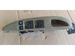 RICAMBIO -ALZAVETRO ANTER. SIX. NISSAN PRIMERA SW.