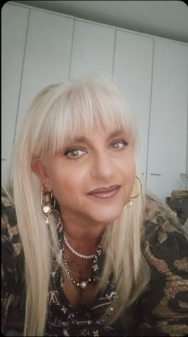 SEMPLICEMENTE LUCIA : INCONTRI PORCHI CON MOLTA CALMA O VIDEOCHIAMATE A ALTO TASSO EROTICO 😈 MILF ITALIANA Tel:3895683411