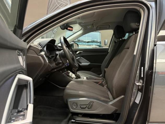 AUDI Q3 SPB 35 TDI S tronic S line edition rif. 23658025 - Foto 8