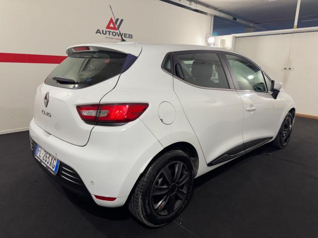 Renault Clio dCi 8V 90CV Start&Stop 5 porte Energy Intens - Foto 4