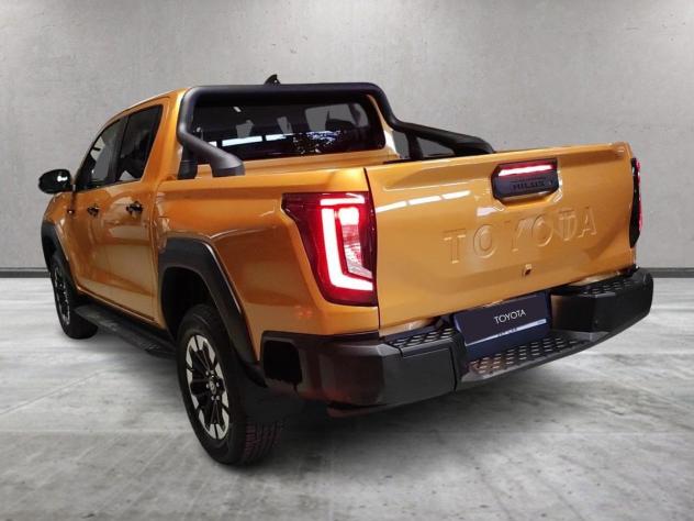 ToyotaOfficial Hilux 2.8L Diesel Mild Hybrid Premium 204CV 4x4 - Foto 3