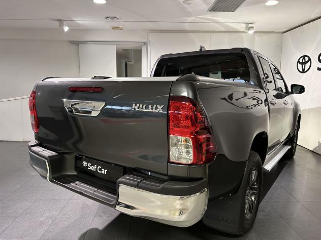 ToyotaOfficial Hilux Hilux Double Cab 2.4 D-4D 4X4 150 CV Lounge + IVA DA AGGIUNGERE - Foto 4
