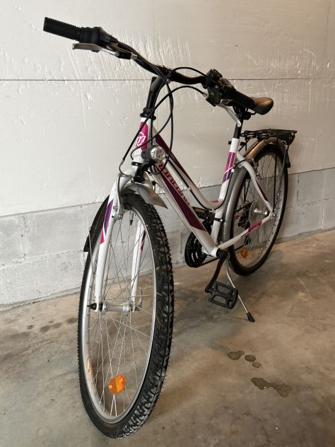 Mountain bike da ragazza Montana Escape - Foto 2