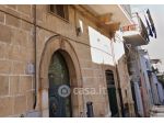 Sannicandro Di Bari. Libera casa indipendente con cortile e posto auto.
