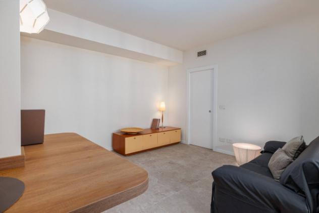 Appartamento di 64 m² con 2 locali e box auto in affitto a Milano - Foto 7