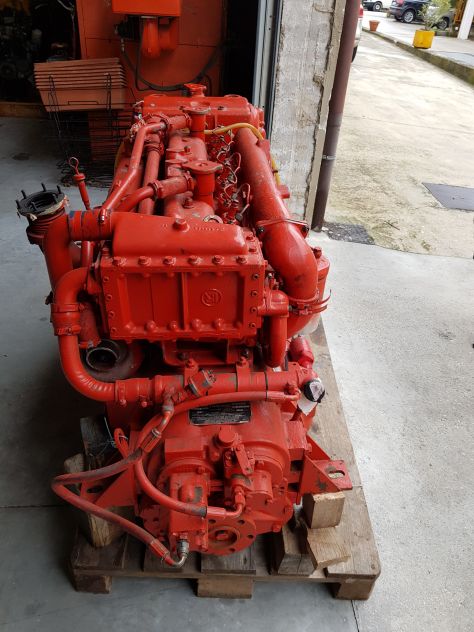 Motore MARINO USATO 8361SRM CON INVERTITORE 1-5 - Foto 4