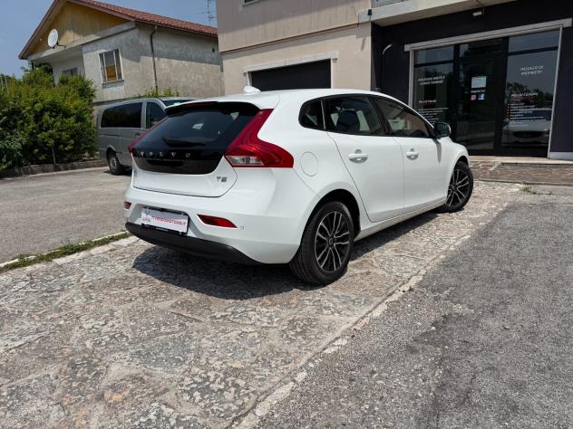 Volvo V40 T2 R-design - Foto 8